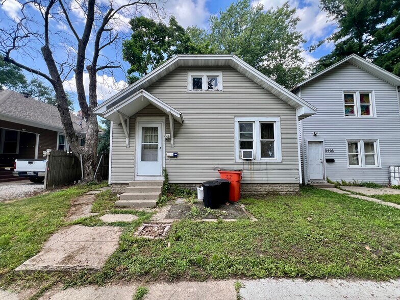 More Photos Of 2502 Pine Ave, Mattoon Apartments For Sale