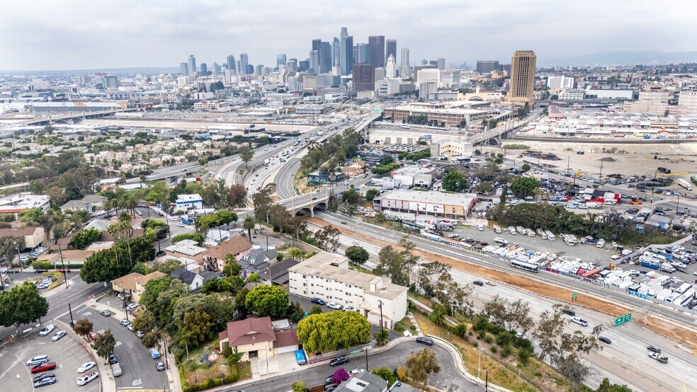 More Photos Of 571 Fairview Ave, Los Angeles Apartments For Sale