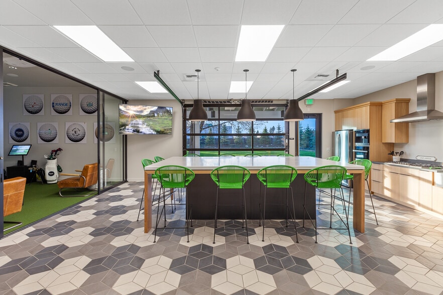 More Photos Of 9493 N Government Way, Hayden Office For Lease