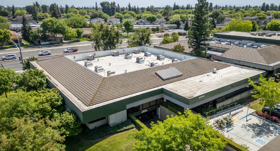 More Photos Of 2550 W Shaw Ave, Fresno Office For Sale