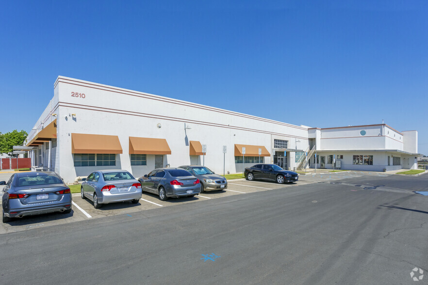 Primary Photo Of 2510-2550 S East Ave, Fresno Warehouse For Lease