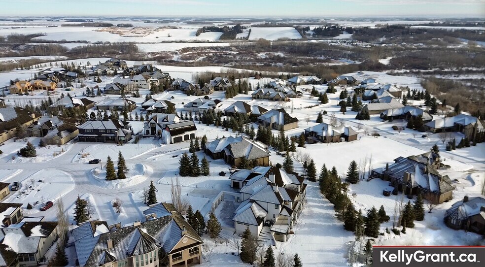 More Photos Of 136 River Heights Lane, Sturgeon County Multifamily For Sale