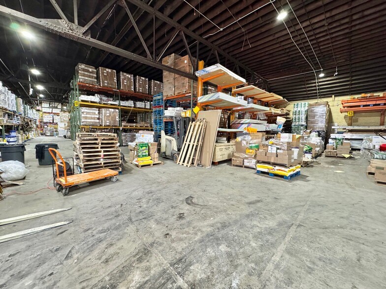 More Photos Of 415 E 167th St, Bronx Industrial For Sale