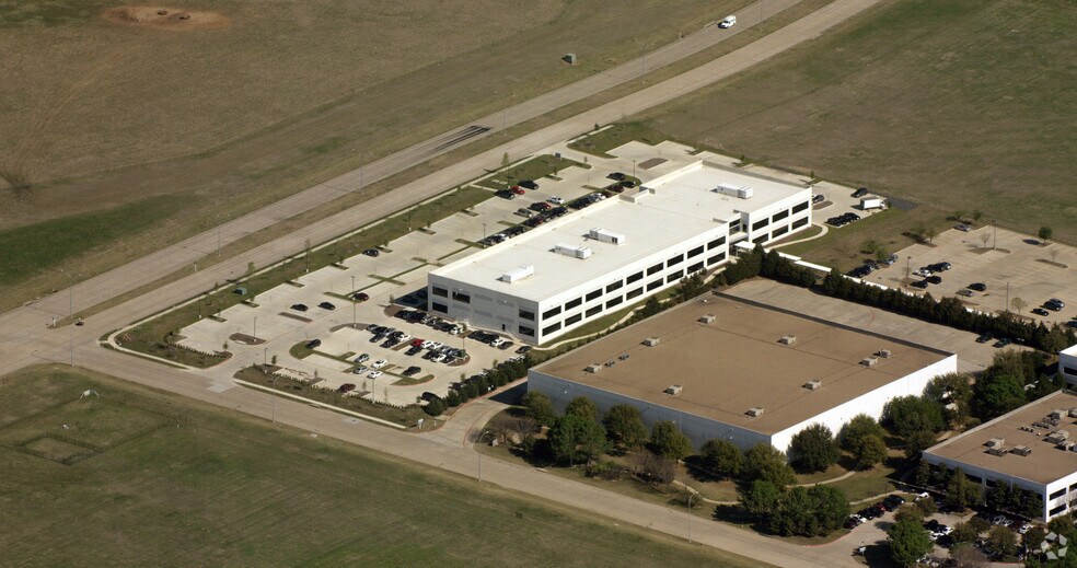 More Photos Of 14600 Heritage Pky, Fort Worth Office For Sale
