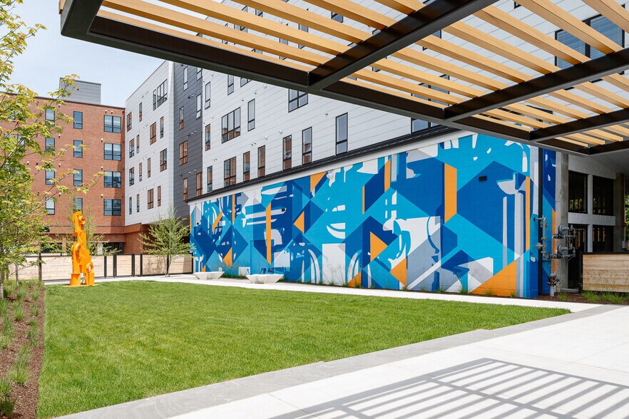 More Photos Of 222 Canal St, New Haven Apartments For Lease