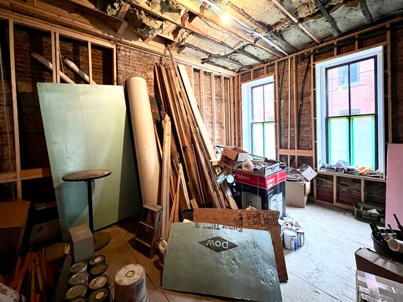 More Photos Of 1500 Arch St, Pittsburgh Storefront Retail Residential For Lease