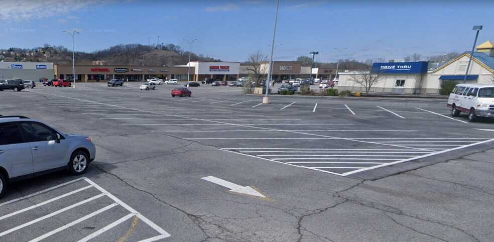 More Photos Of Forks of the River Pkwy, Sevierville Land For Lease