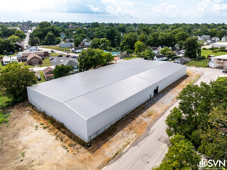 More Photos Of 509 3rd St, Richmond Warehouse For Lease