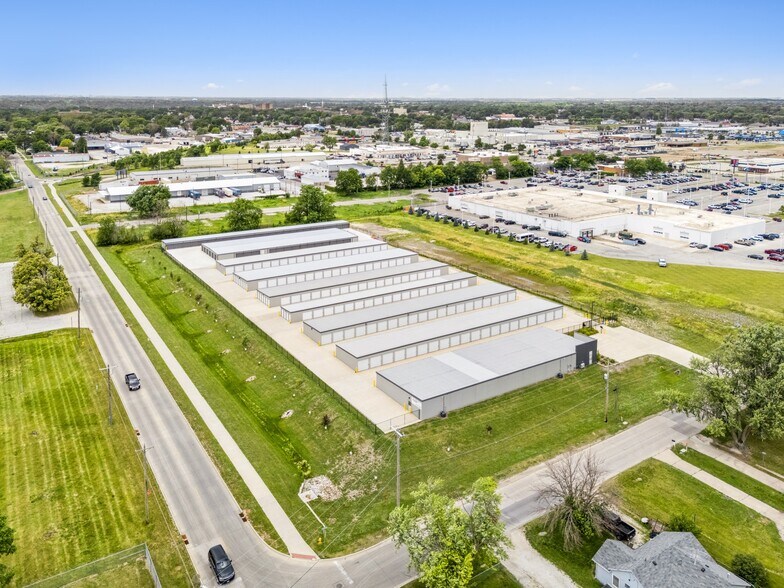 More Photos Of 730 S 29th St, Fort Dodge Self Storage For Sale