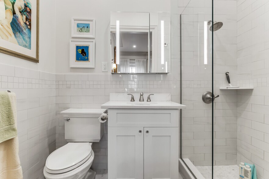 More Photos Of 57 Commonwealth Ave, Boston Apartments For Sale