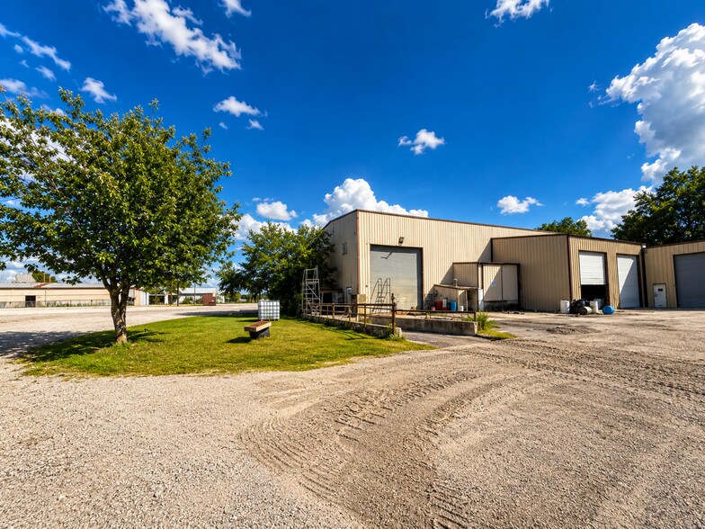 More Photos Of 8523 US 271S Hwy, Powderly Light Distribution For Sale