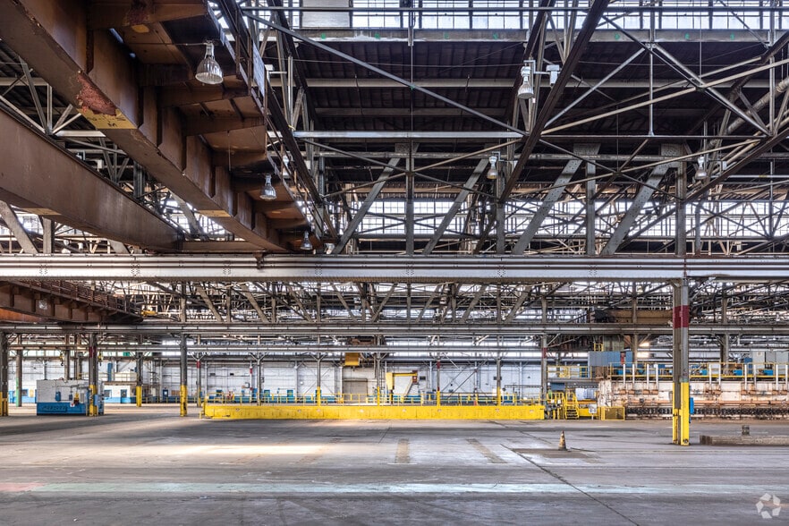 More Photos Of 1954 Halethorpe Farms Rd, Halethorpe Manufacturing For Lease