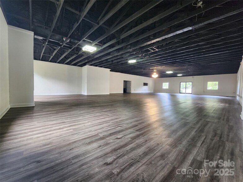 More Photos Of 4515 Beaty Rd, Gastonia Loft Creative Space For Sale
