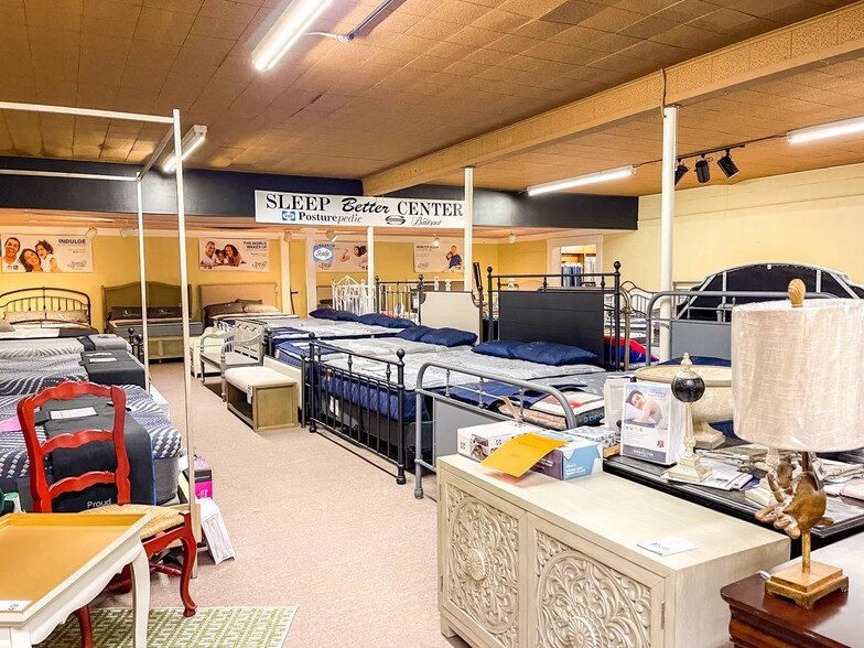More Photos Of 6545 Airline Hwy, Baton Rouge Showroom For Lease