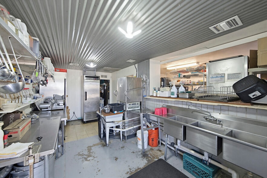 More Photos Of 3524 McCulloch Blvd N, Lake Havasu City Restaurant For Sale