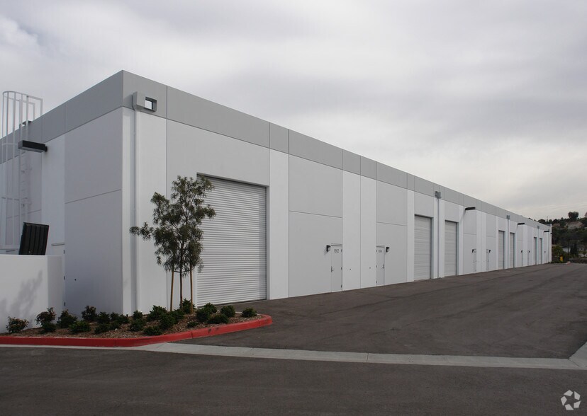 More Photos Of 1660-1676 Ord Way, Oceanside Warehouse For Lease