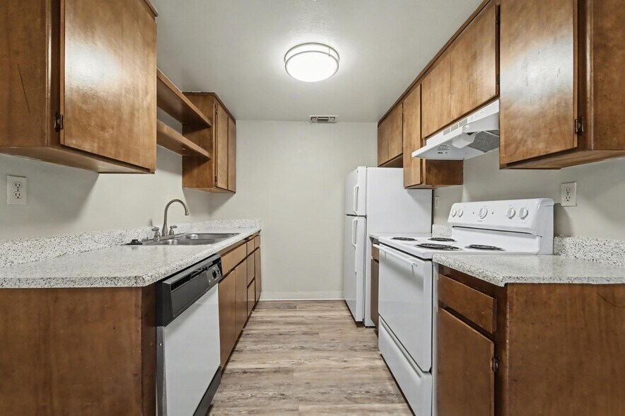 More Photos Of 1574 - 1576 Heather Dr, Yuba City Apartments For Sale