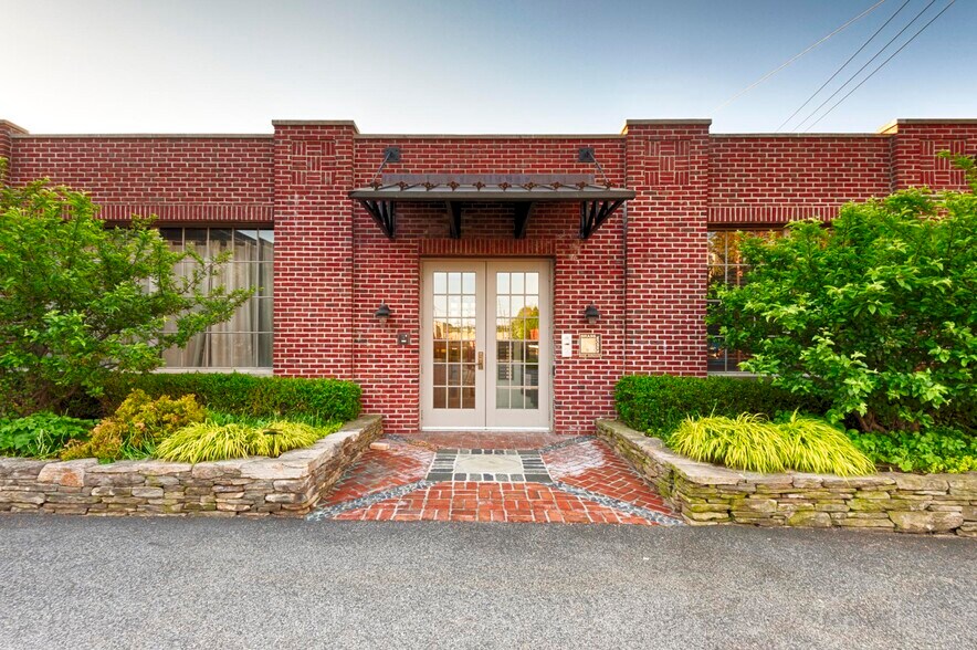 Primary Photo Of 105 Grove St, Montclair Office For Lease