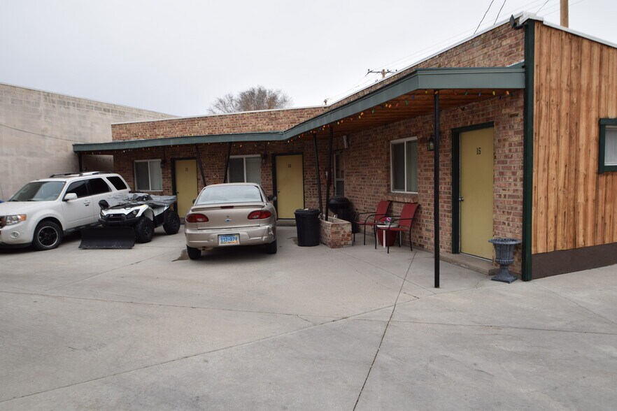 More Photos Of 1555 Aultman St, Ely Hotel For Sale