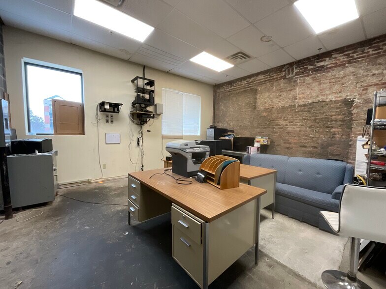 More Photos Of 37-41 North St, Pittsfield Storefront For Lease