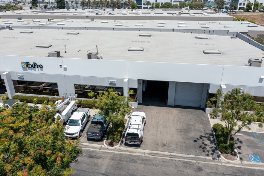 More Photos Of 1025 N Shepard St, Anaheim Warehouse For Sale