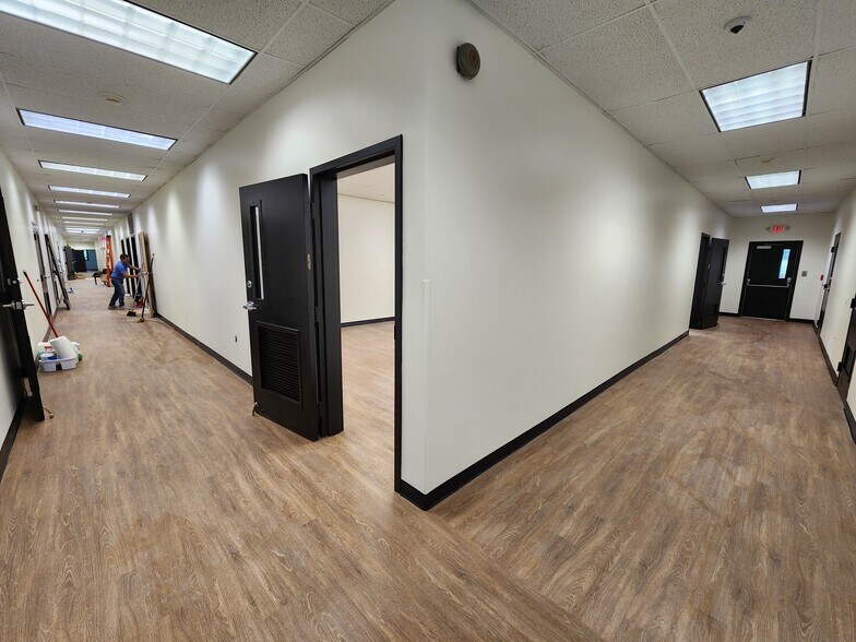 More Photos Of 2 Fisher Rd, Greenville Schools For Sale