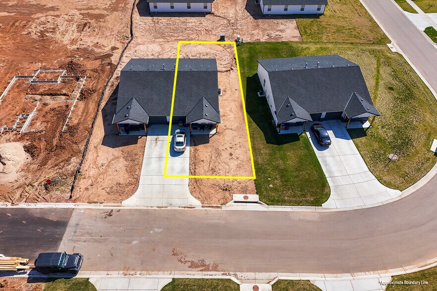 More Photos Of 185 Indian Lakes Dr, Clearwater Apartments For Sale