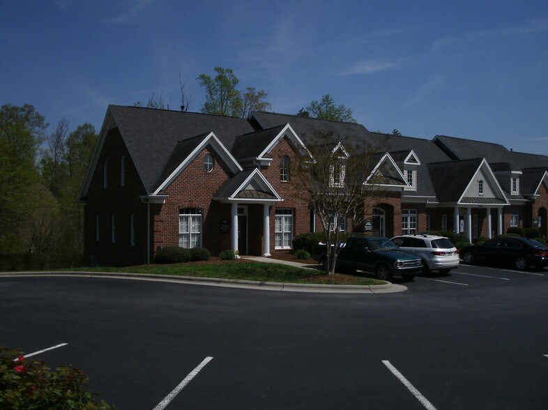 More Photos Of 1836 Eastchester Dr, High Point Office For Sale