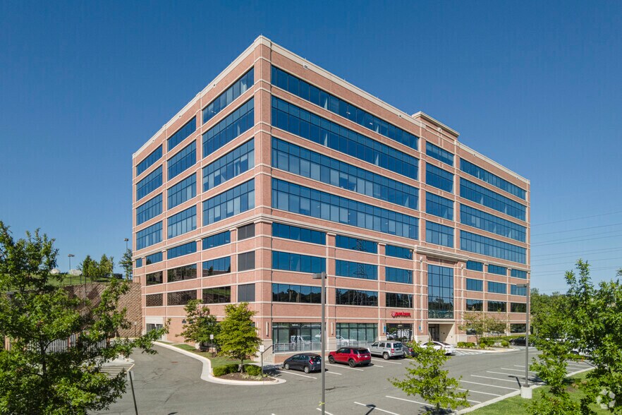 More Photos Of 5680 King Centre Dr, Kingstowne Coworking Space