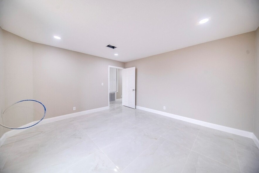 More Photos Of 14480 W I-20, Odessa Industrial For Sale