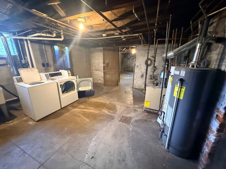 More Photos Of 1762 Cleveland Ave, Norwood Apartments For Sale