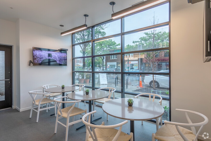 More Photos Of 2640 Nicollet Ave, Minneapolis Apartments For Sale