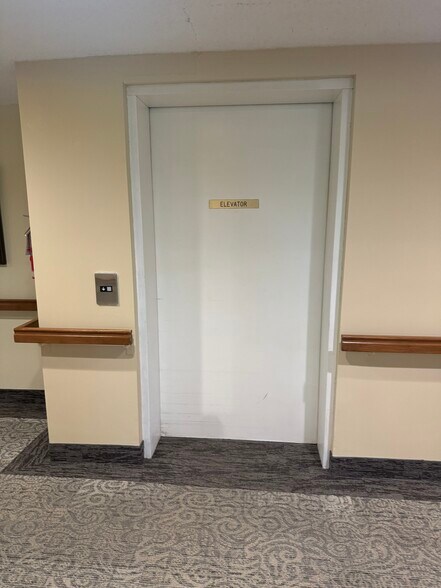 More Photos Of 725 Gibralter St, Norfolk Flex For Sale