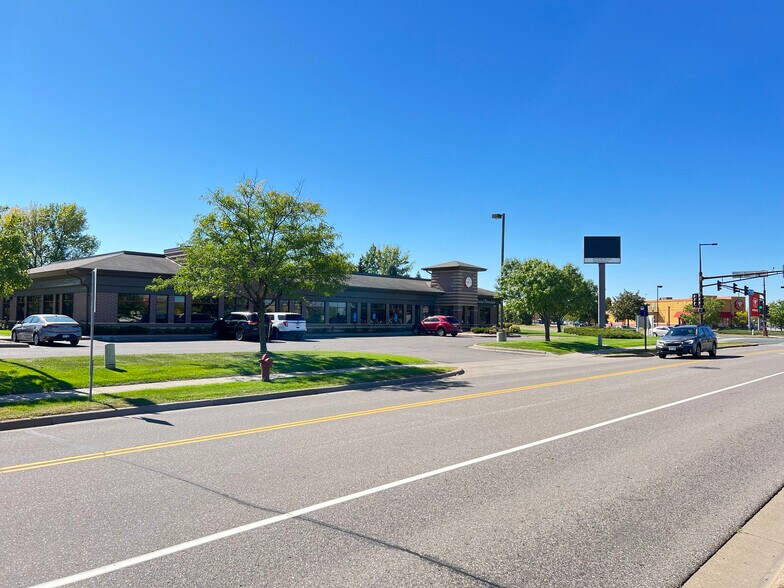 More Photos Of 3161 NW Northdale Blvd, Minneapolis Office For Lease