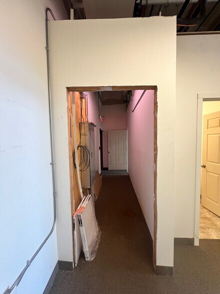 More Photos Of 1010 Railway St, Crossfield Apartments For Lease