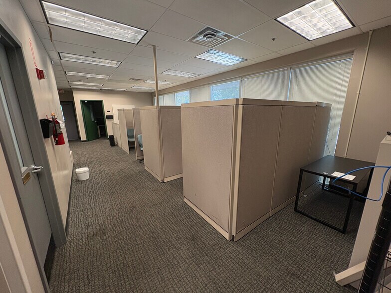 More Photos Of 1130 Sugg Pky, Greenville Warehouse For Sale