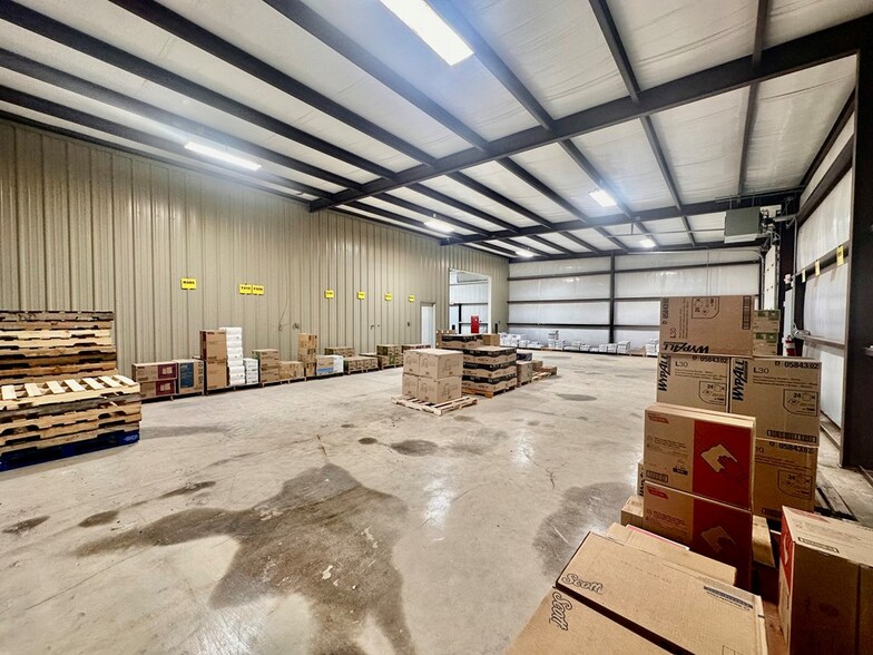 More Photos Of 113 County Road 208, Seminole Warehouse For Sale