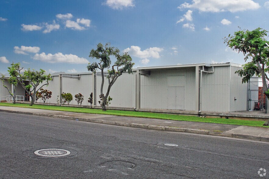 More Photos Of , Honolulu Industrial For Sale