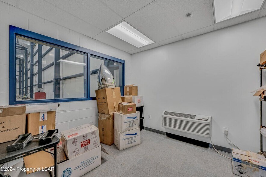 More Photos Of 5175 Old Airport Rd, Hazle Township Airplane Hangar For Sale