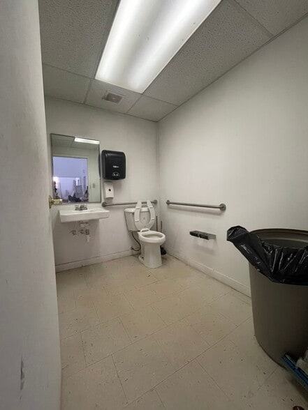 More Photos Of 120 Cherry St, Marienville Freestanding For Sale