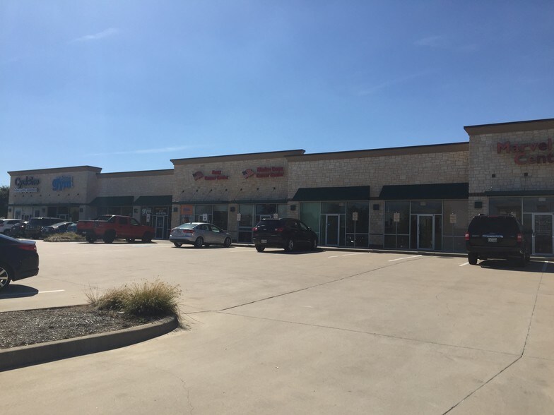 More Photos Of 1724 E Broad St, Mansfield Freestanding For Lease