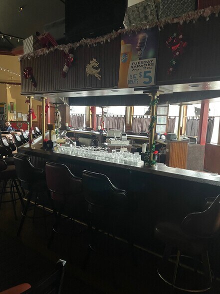 More Photos Of 1100 Grove Rd, Pittsburgh Restaurant For Sale