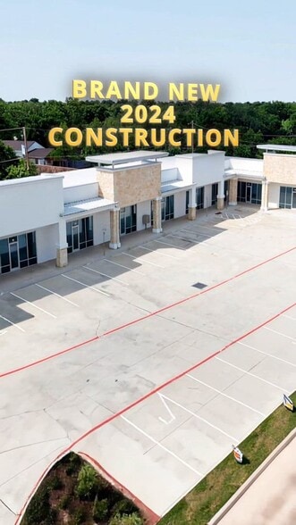 Primary Photo Of 325 N Saginaw Blvd, Saginaw Storefront Retail Office For Lease