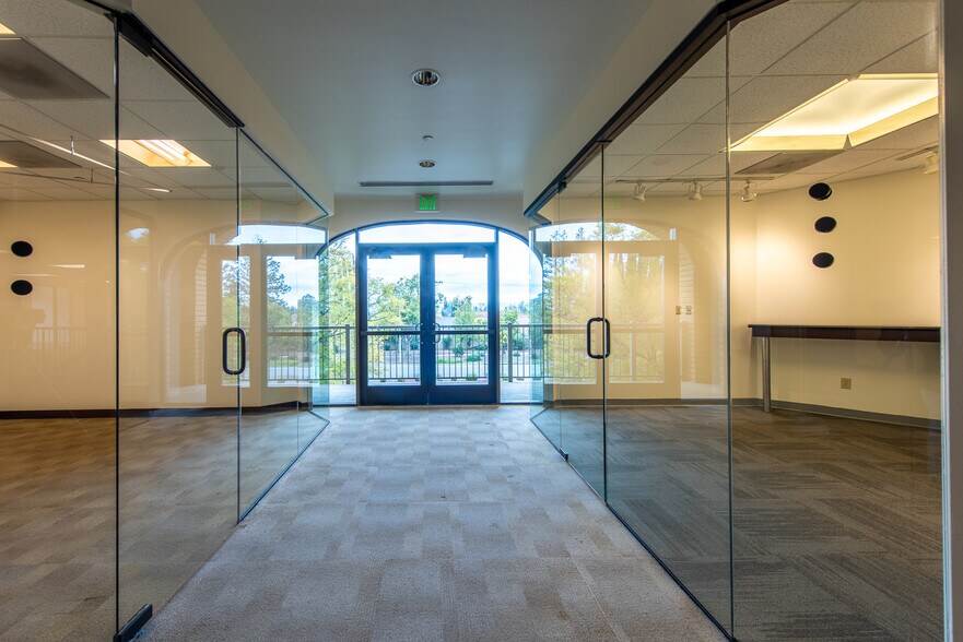 More Photos Of 10275 N De Anza Blvd, Cupertino Medical For Lease