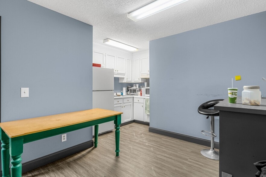 More Photos Of 13817 E Wade Hampton Blvd, Greer General Retail For Sale