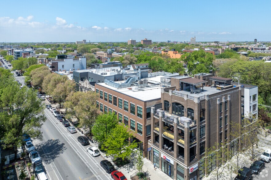 More Photos Of 1714-1720 W Division St, Chicago Office For Lease