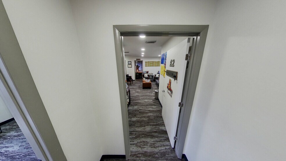 More Photos Of 1406 Kingsley Ave, Orange Park Medical For Lease