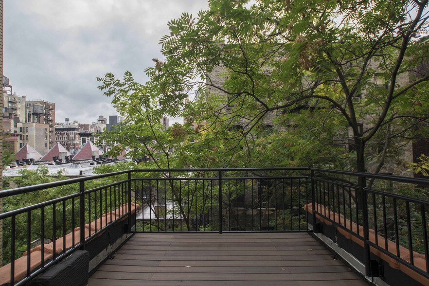 More Photos Of 330 W 86th St, New York Apartments For Sale