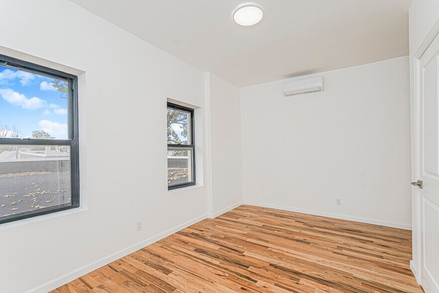More Photos Of 1256 Bay St, Staten Island Apartments For Lease