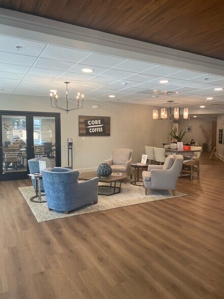 More Photos Of 4000 Ossi Ct, High Point Medical For Lease